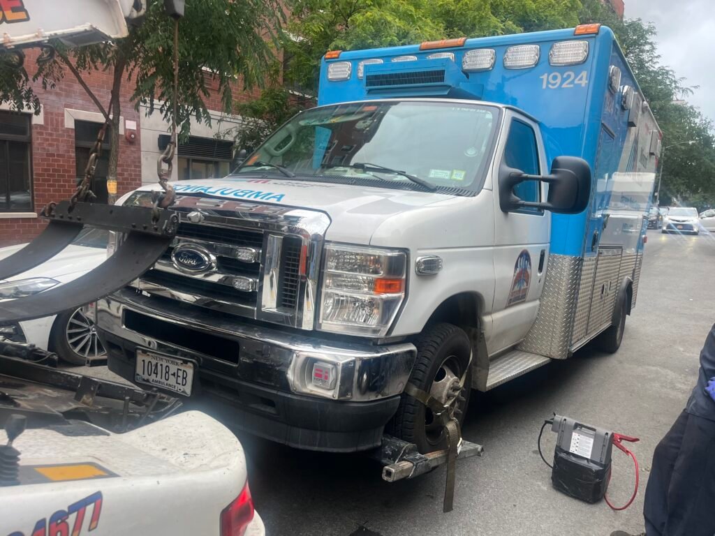 local-box-truck-towing-nyc-east-harlem-manhattan